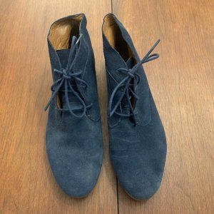 Franco Sarto Artist Collection - Navy Blue Suede Oxfords size 8.5